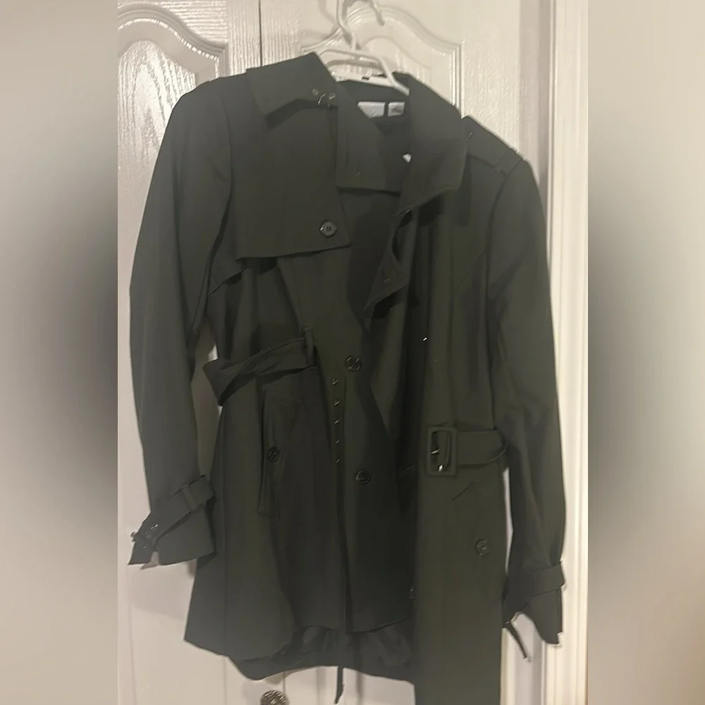 Jacket - Picture 1 of 2